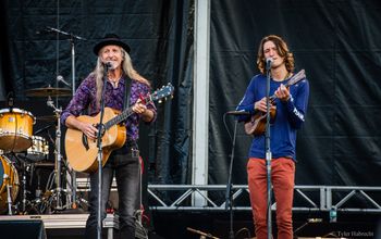 My dad joining me on the last song of my set, Doobie tour 2015.
