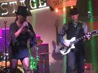 Rochelle & The Sidewinders Trio Live at Pecan Street Brewing!