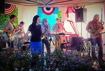 Cooie with a Bob MacKenzie Band for Bernie Sanders Rally Labor Day 2016
