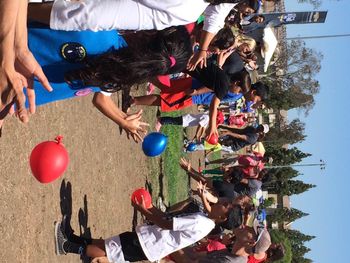 WATTER GAMES Balloon toss
