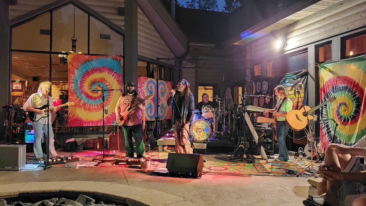 The 70's Magic Sunshine Band - Photos