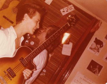 Git & Billy in Vince's flat in NYC 1978
