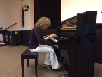 Judy Carmichael performs at her master class at Tri-North Middle School, Aug. 13, 2018
