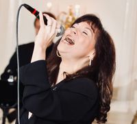 Elana & Friends LIVE @ Yellowstone Cellars & Winery!