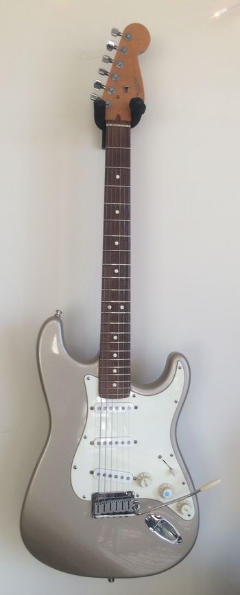1996 Fender American Standard Stratocaster
