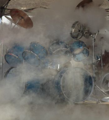 Fog over Ludwig Drums
