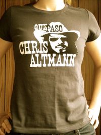 Que Paso Womens T Shirt