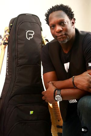 Proud to be a part of the Fusion artist roster.
Fusion Urban Series Double Electric Bass Gig Bag (ABOVE)

THE BEST!

<CLICK>
