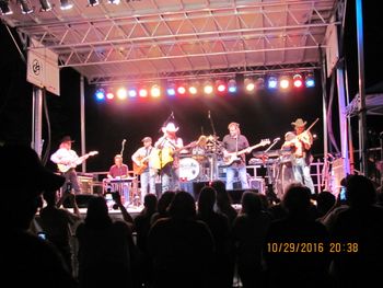 Mark Chesnutt Petal Mississippi October Fest 10/29/16
