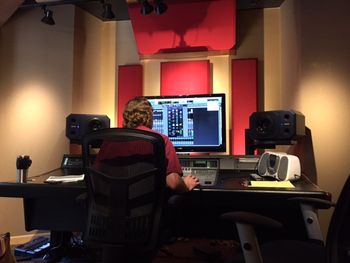 Mixing @ BMG with Engineer Dave
