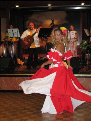 Samba Dancer Paula
