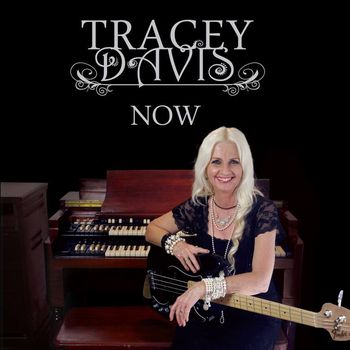 Tracey Davis
