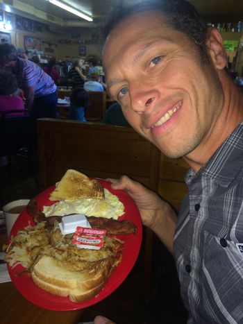 Cowboy Breakfast !
