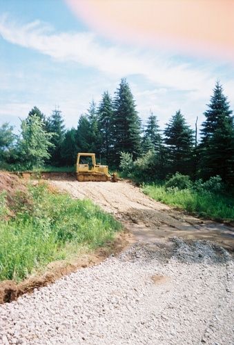 drive going up to garage
