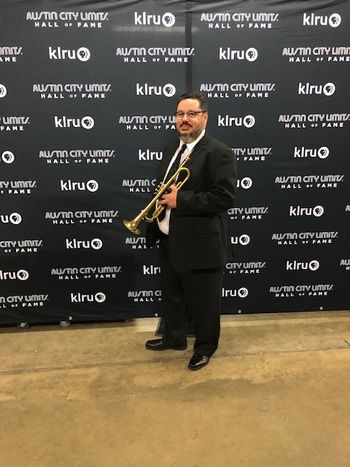 Posing solo at the ACL Hall of Fame New Year's Special (December 31, 2018).
