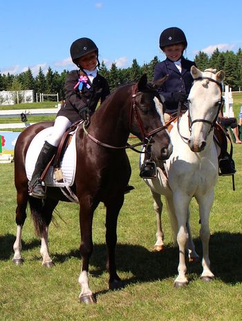 Ava Aasman and Sara Moser
