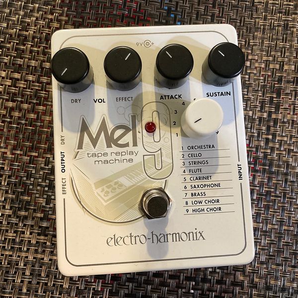 Electro-Harmonix MEL9 Tape Replay Machine Pedal (used) - LOADED