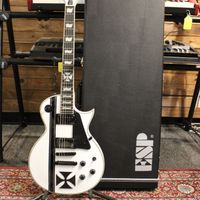 ESP/LTD Hetfield Signature Iron Cross (Snow White)