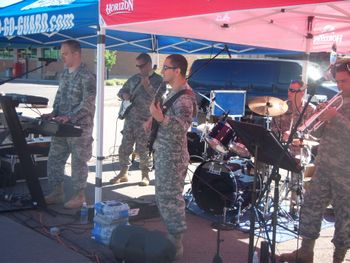 101st Army Rock Band at the Bolder Boulder.
