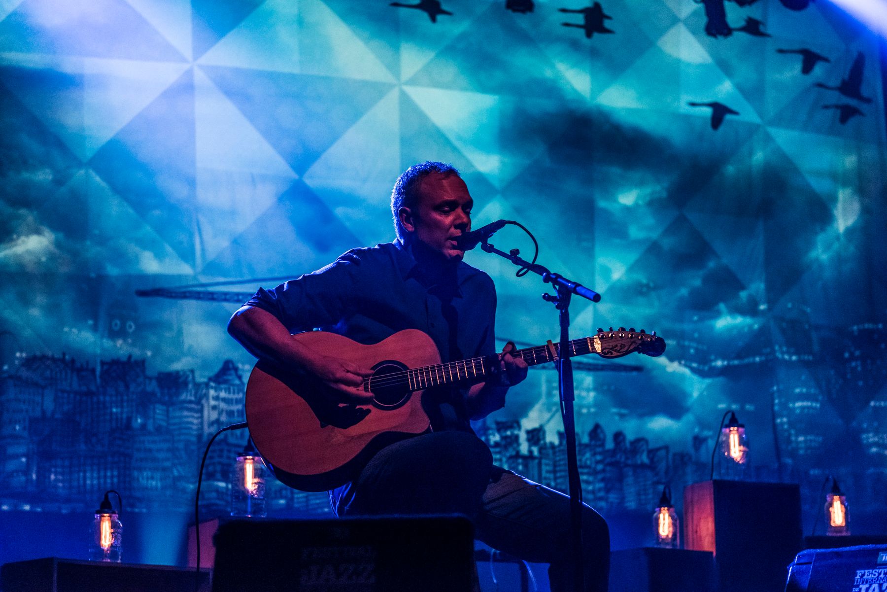 Rob Lutes - Tour