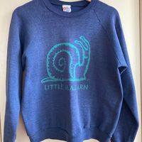 Starry Night snail vintage sweatshirt S/M