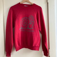 Red snail vintage sweatshirt S/M