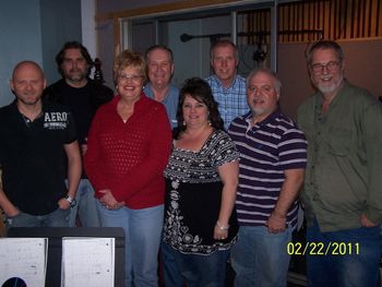 The whole crew. From left Jeremy Medkiff, Van Atkins, Debbie, Ernie, Anna, Roger Talley, Tony Creasman, and David Johnson. What a great day we had!
