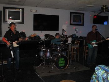 HOWARD'S PUB 1-6-18
