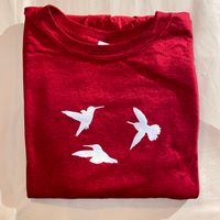 Hummingbird Logo Comfy Tee - Antique Cherry Red