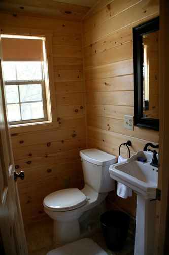3 separate rooms for bathroom privacy & getting ready
