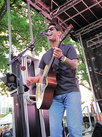 Joe Sumph, Painesville Party in the Park, 2016. Photo by Anthony Ross
