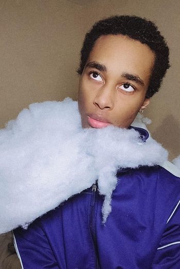 Davonte' -  got my head in the clouds for you, but why? 🧒 ☁️ 📸 🙄
