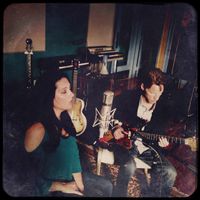 Rebekah Meldrum & Paul Holdman Acoustic Duo
