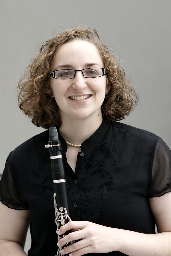 Dena Orkin- Clarinet
Dena Orkin is a clarinetist who is passionate about performance and education. She is currently in the last stage of finishing her Doctorate of Musical Arts at Rutgers University, holds a Master’s degree from The Eastman School of Music, and a Bachelor’s degree in Music Performance and Music Education from the University of California, Los Angeles where she graduated Phi Beta Kappa with Latin Honors. Dena teaches for the Harmony Program in New York City, and freelances on clarinet and bass clarinet throughout the Tri-state area.