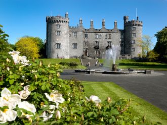 Tour of majestic Kilkenny Castle