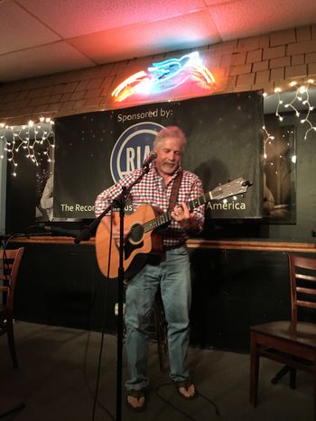 Bluebird Cafe In Nashville
