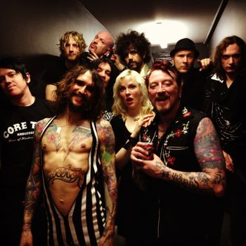 End of tour photo with The Darkness
