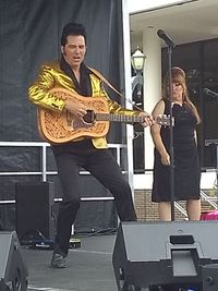 Danny Vernon and the Devilles (Elvis band Show)