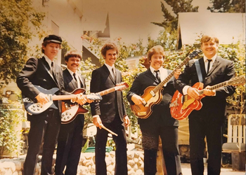 Early beginnings - 1982: Pat, Doug, Mark Bridgewater, Chris & Dale.
