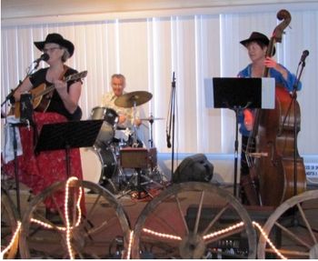 Western Swing Society Sacramento, Guest Band at the 8/6/17 Dance.  Grace, Tony Arana, and Lisa Burns.  Not shown: Dave Rietz and Jimmy Spero
