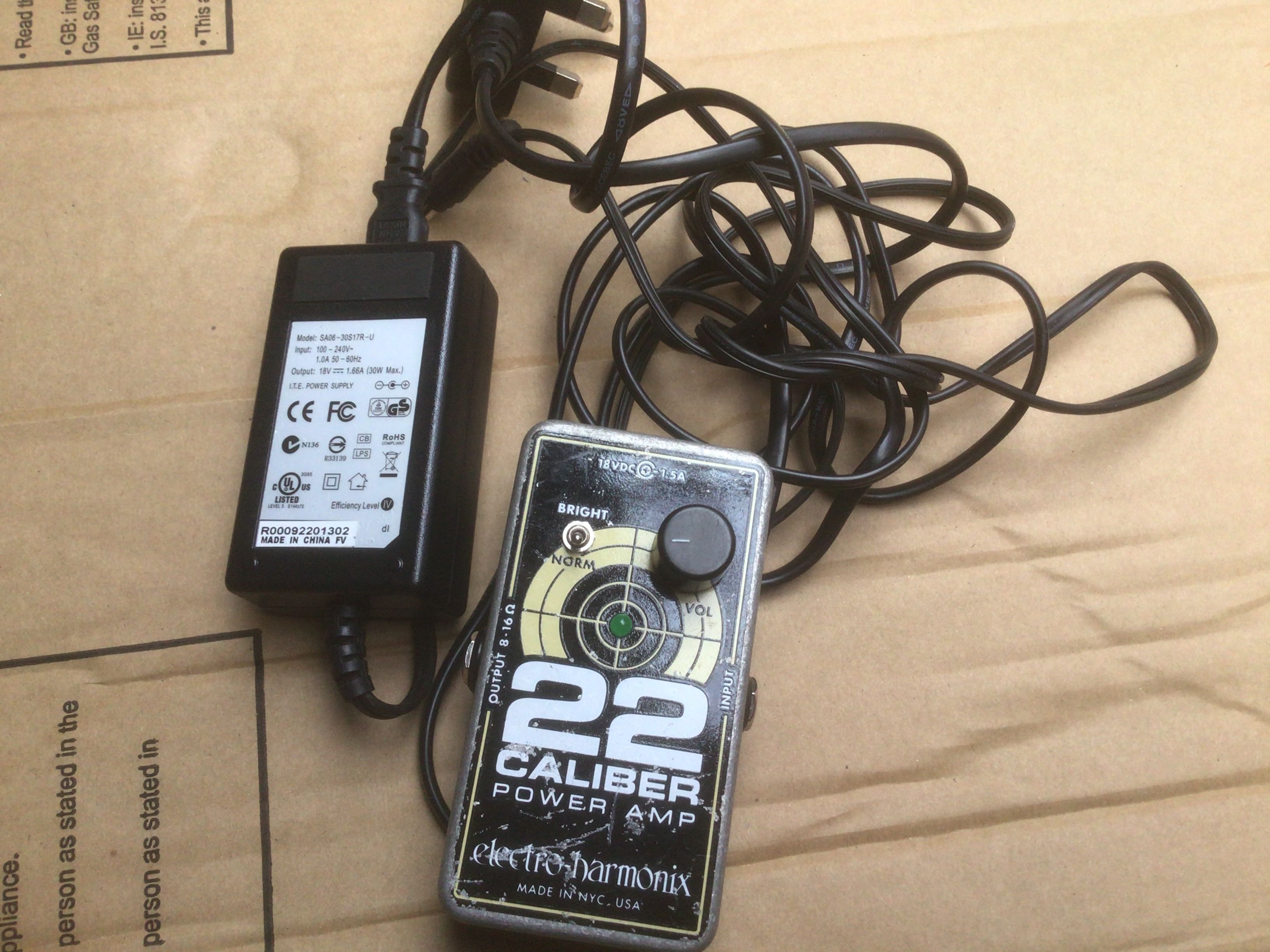 Pre-owned Electro-Harmonix 22 Caliber 22 Watt Power Amp + Power