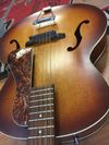 Godin 5th Avenue Acoustic Archtop + Factory Fitted Case