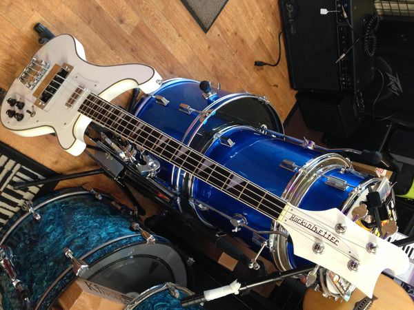 Tokai rockinbetter deals bass for sale