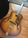 Godin 5th Avenue Acoustic Archtop + Factory Fitted Case