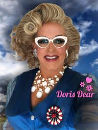 Doris Dear performs at The Players Club Dutch Treat Gala