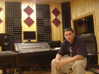 Aithen in the 5Th Coast Studios build, downtown PHX, 2006
