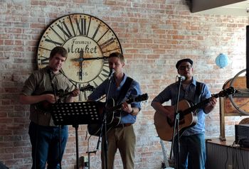 Ramblin' Rhythm at Hull's Trace Wine Cellar, June 2018
