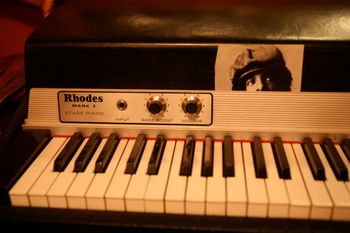 Fender Rhodes
