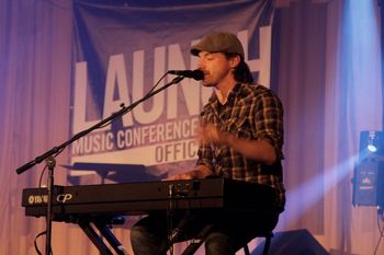 Kurt Scobie on stage @ Mosaic Presents during the LAUNCH Music Conference in Lancaster, PA. Photo by Stephanie Todoroff
