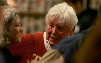 We took a little break to let the crowd get some refreshments and shop at Val's. That's my friend Laura and my sister, Ann.
